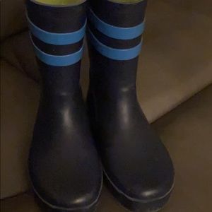 Rain boots